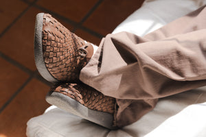 
                  
                    Latigo | Vegan Leather | Bison | Bison
                  
                