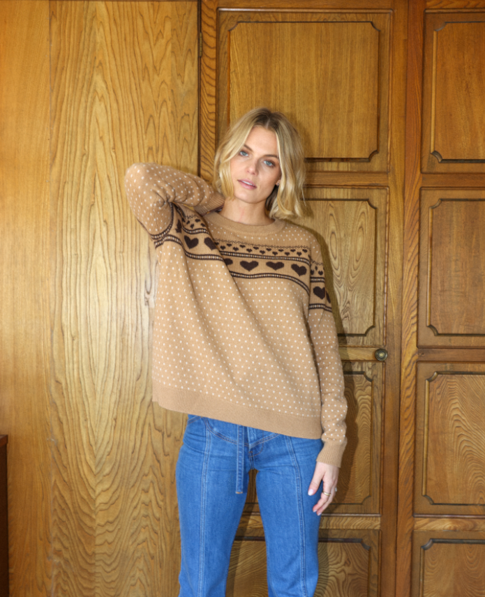 punky boyfriend sweater in camel