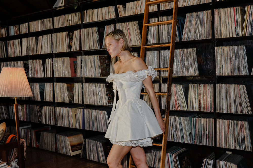 
                  
                    sixteen candles mini
                  
                