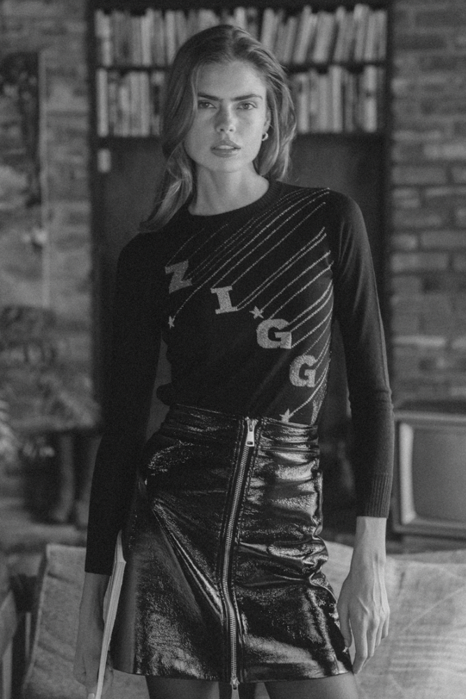 
                  
                    David Bowie Ziggy Stardust Sweater
                  
                