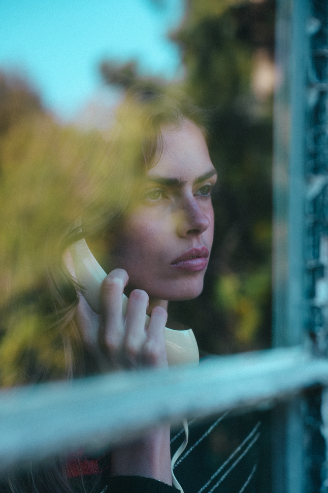 
                  
                    David Bowie Ziggy Stardust Sweater
                  
                