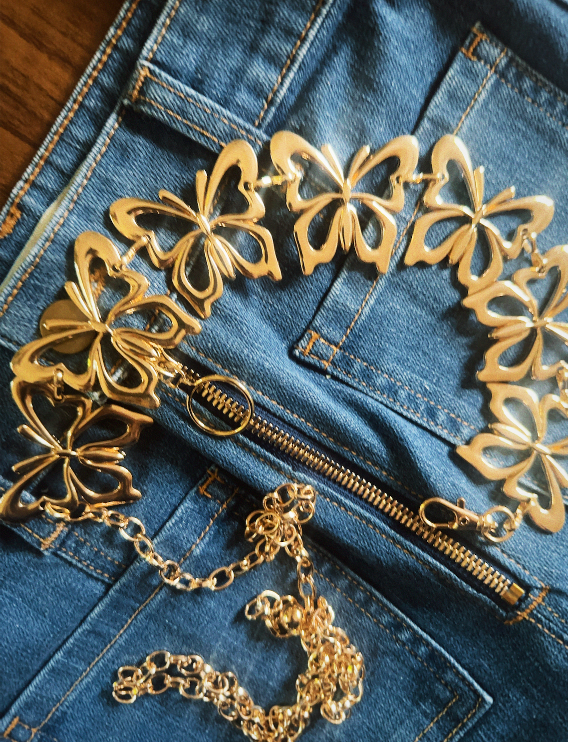 Butterfly belt