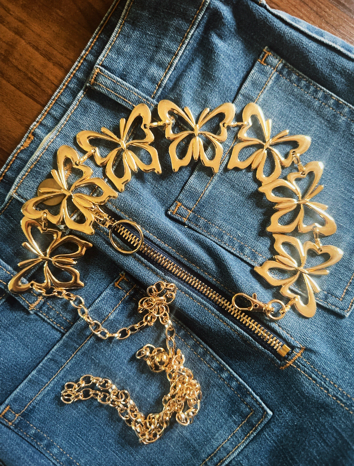 Butterfly belt
