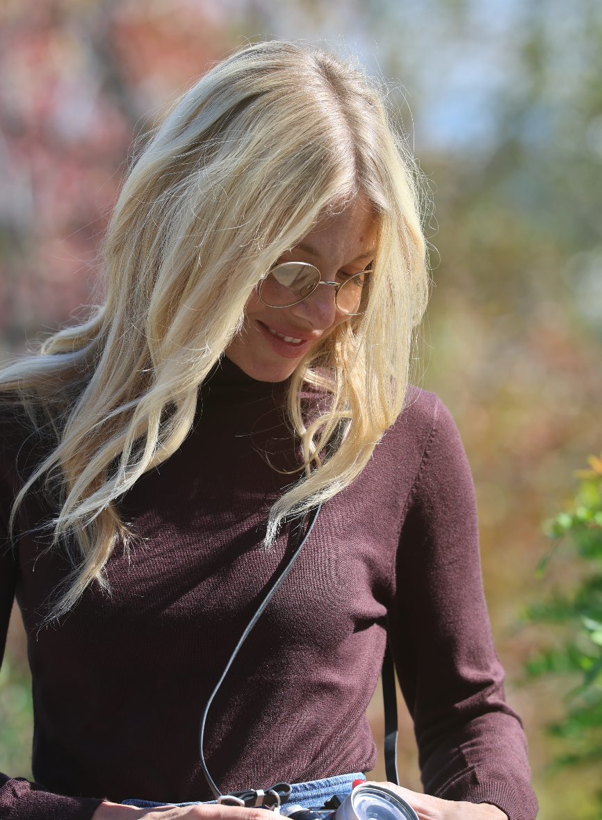 Françoise turtleneck in 70's brown