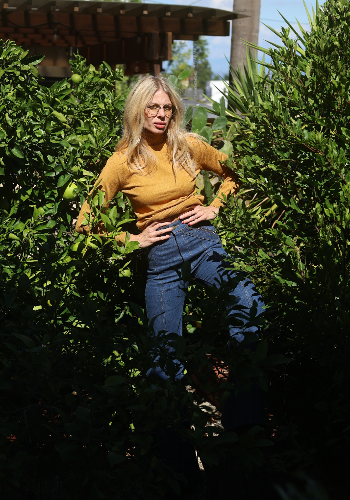 Françoise turtleneck in mustard
