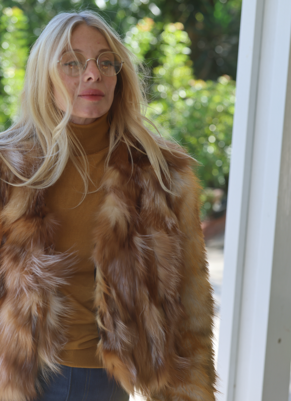 Françoise turtleneck in mustard