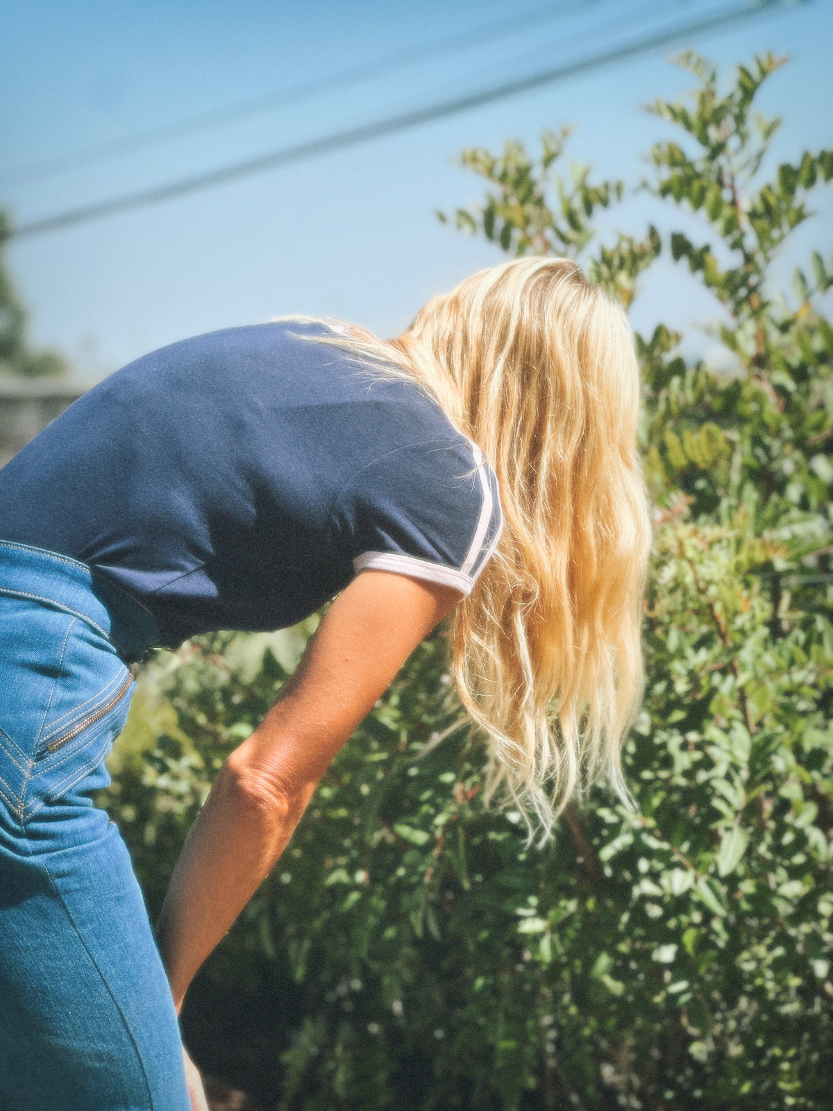 Malibu tee in navy/blush