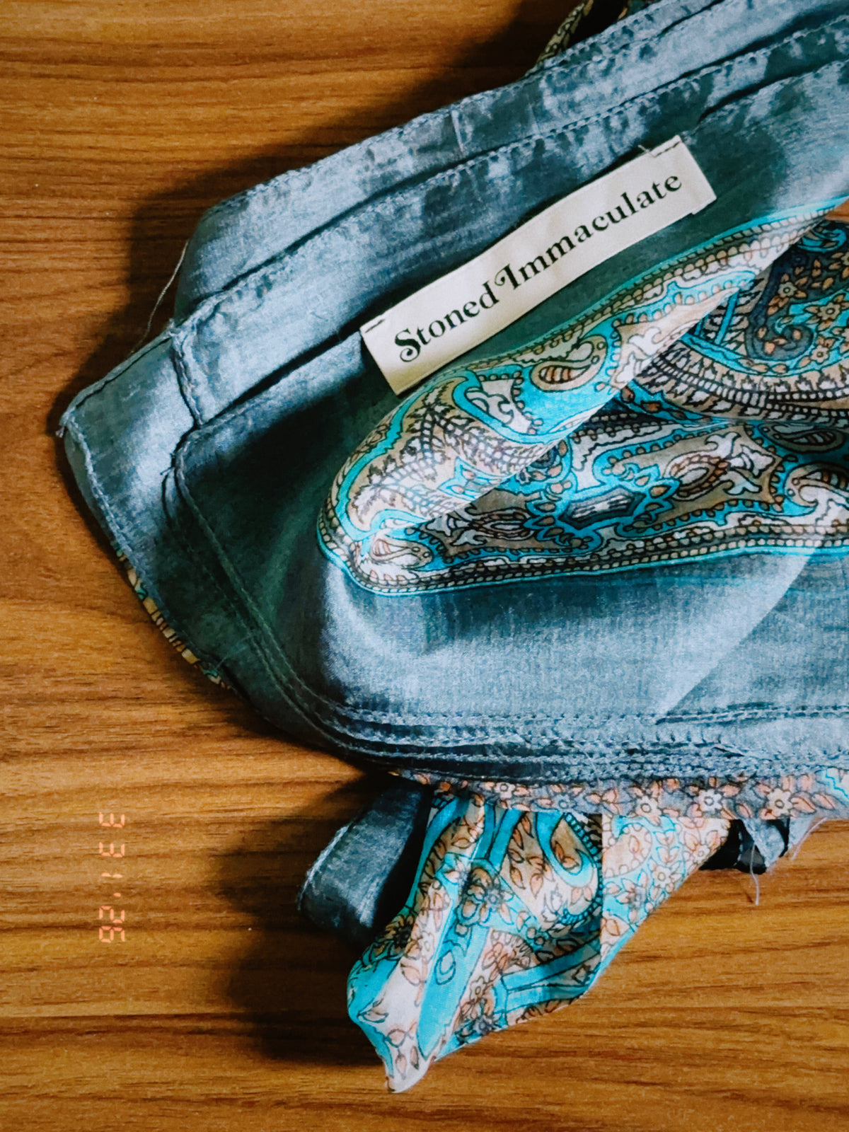 Case Study Scarf №2