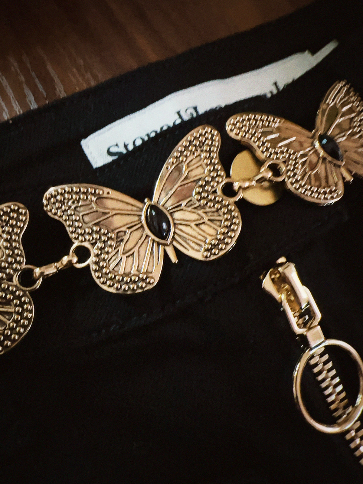 Little wing belt in black