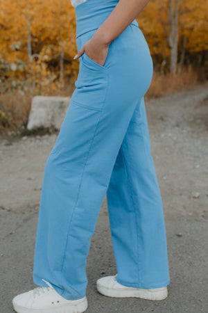 
                  
                    The Comfy Pant
                  
                
